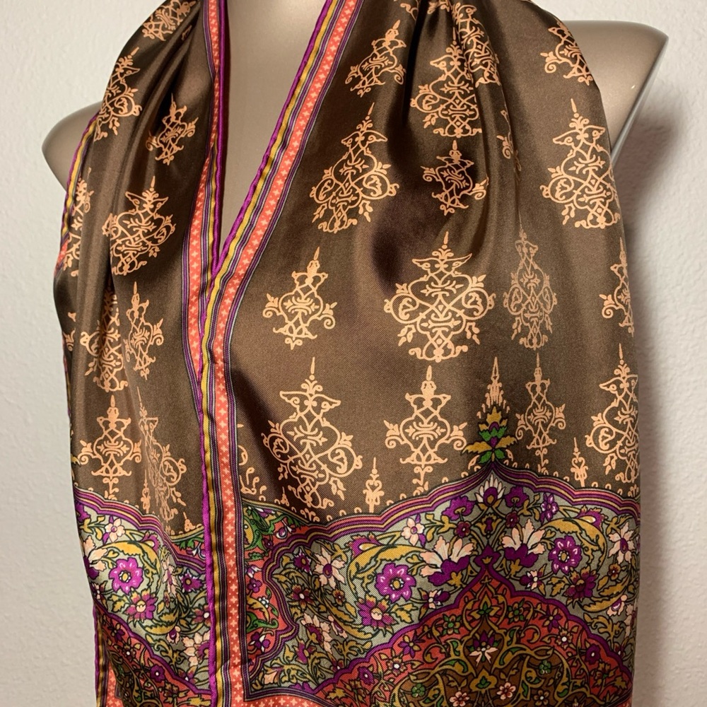 Royal Doulton Elegant Floral Brown 52 1/2 X 11 1/2 inches Silk Scarf - Picture 3 of 7